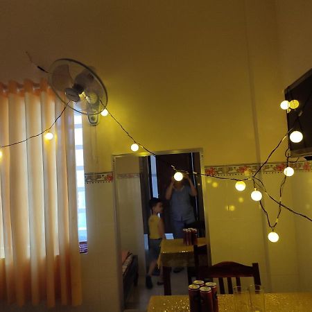 Khách sạn nhà nghỉ Thanh Xuân Long Xuyên Extérieur photo