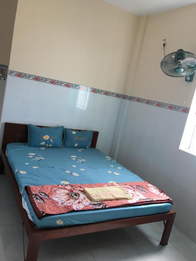 Khách sạn nhà nghỉ Thanh Xuân Long Xuyên Extérieur photo