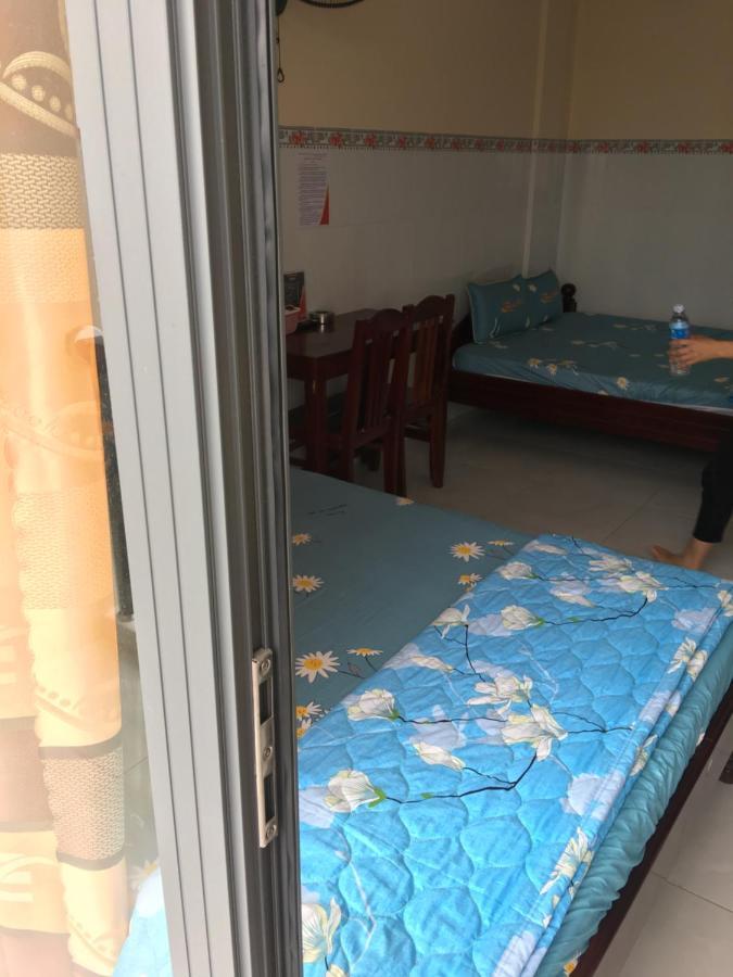 Khách sạn nhà nghỉ Thanh Xuân Long Xuyên Extérieur photo
