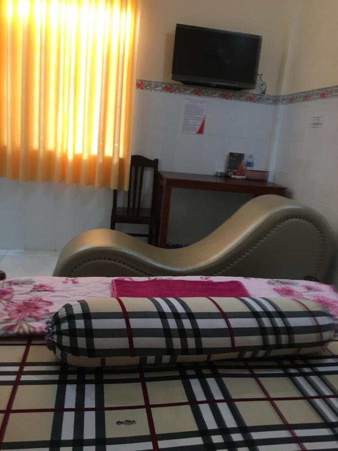 Khách sạn nhà nghỉ Thanh Xuân Long Xuyên Extérieur photo
