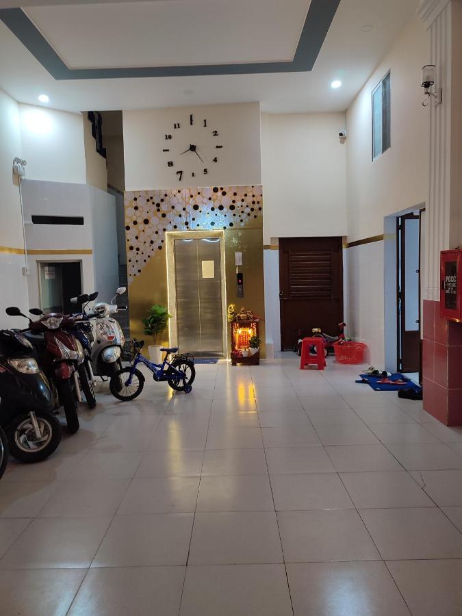 Khách sạn nhà nghỉ Thanh Xuân Long Xuyên Extérieur photo